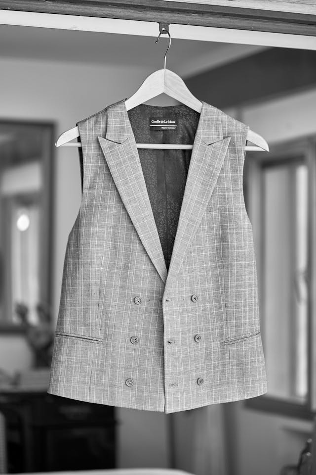 Men Sleeveless Jacket