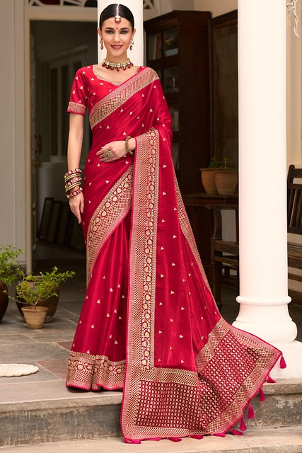Women Saree (Red)